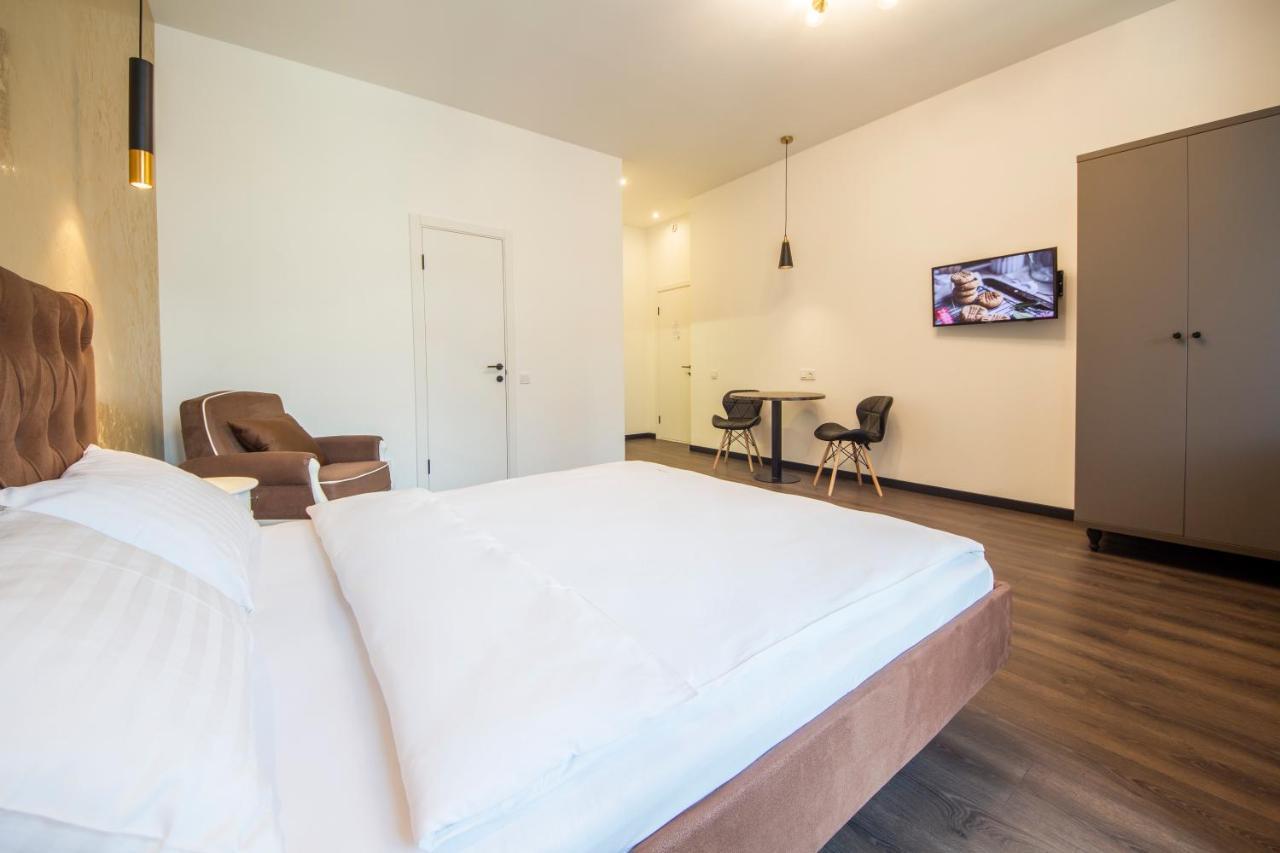 Apartments Near Parus Business Centre 基輔 外观 照片