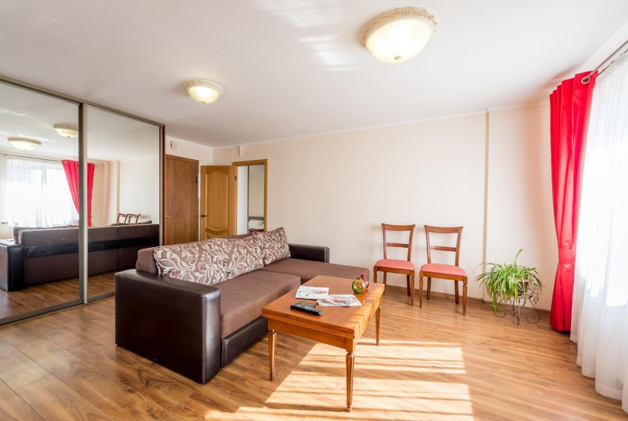 Apartments Near Parus Business Centre 基輔 外观 照片